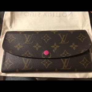 Authentic Louis Vuitton Emilie Wallet